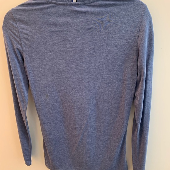 Kit and Ace long sleeve XS - Picture 4 of 4